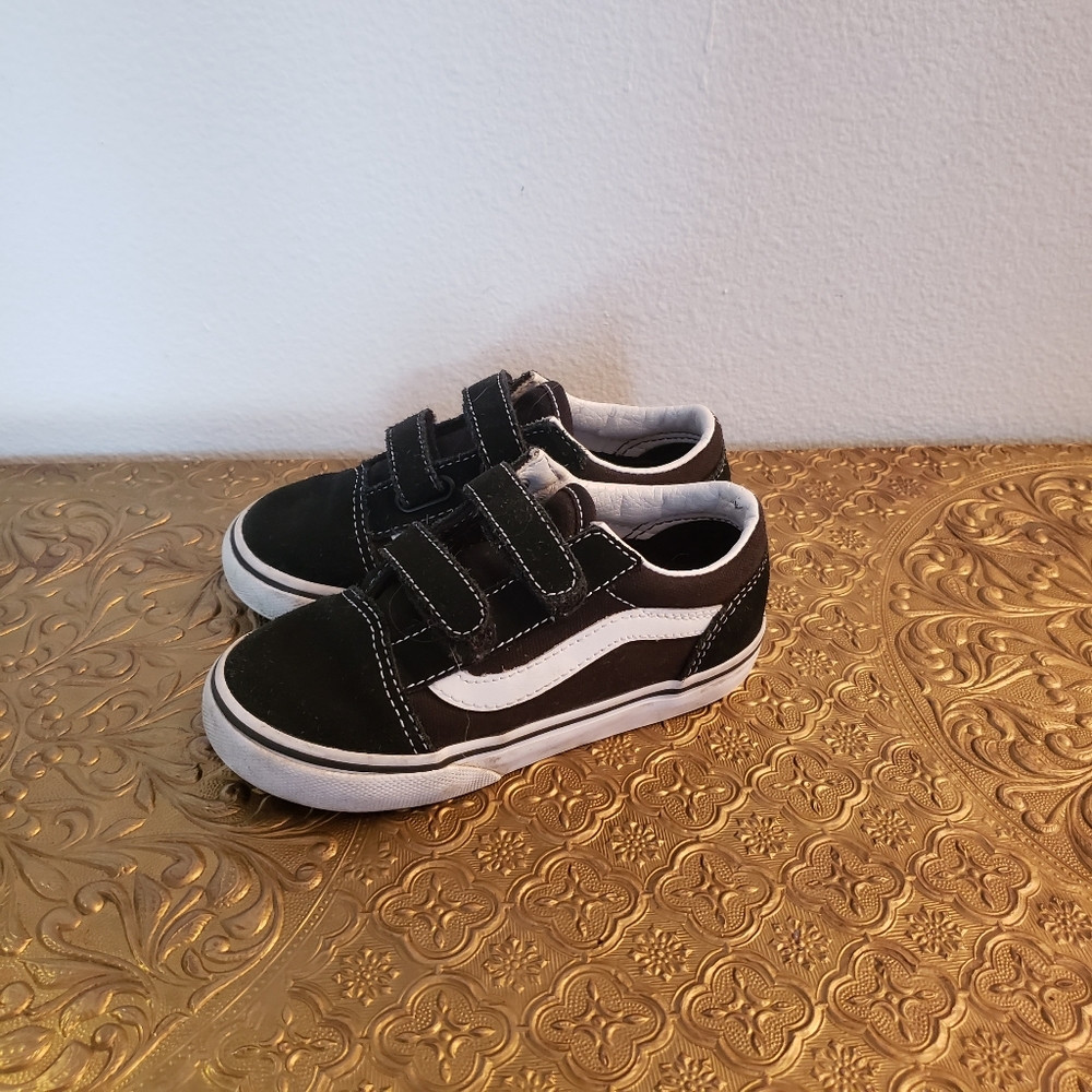 9.5 Toddler Velcro Vans
